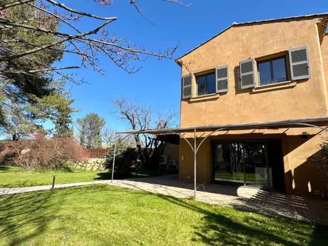 LUYNES VILLA NEUVE 130M² PISCINE IBS BLAQUE