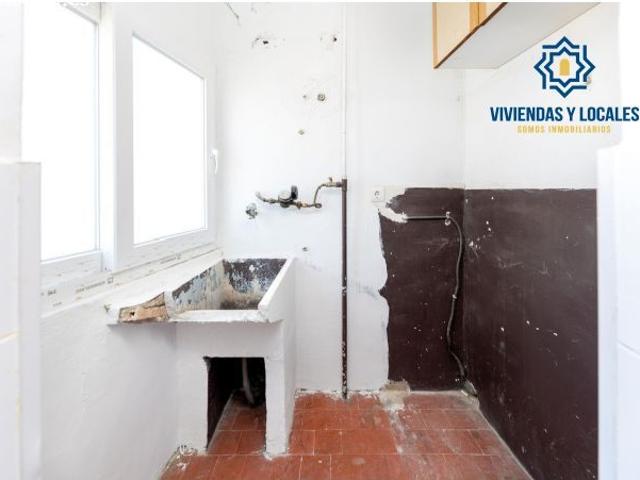 ☀️ Luz, balcón y ubicación: una oportunidad única en Acera de San Ildefonso