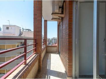 Luz, espacio y calidad de vida junto a El Corte Inglés
