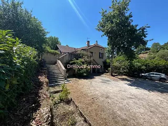 Luzech 46140 Achat / Vente maison 9 pièces t9 parking garage