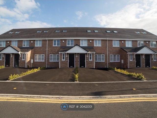 Lyme Valley Mews, Newcastle ST5, 3 bed terraced house to rent, £1,582 pcm | PrimeLocation