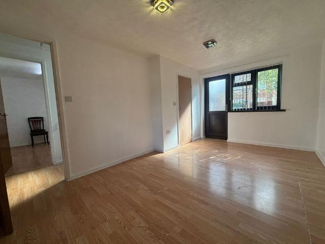 Lymington Close, Foleshill