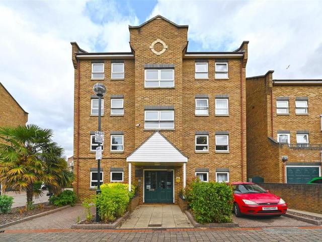 Lymington Lodge, Schooner Close, London 2 bed apartment to rent £2,250 pcm £519 pw