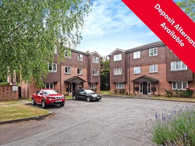 Lynwood Road, Surrey RH1 1 bed apartment to rent £1,300 pcm £300 pw