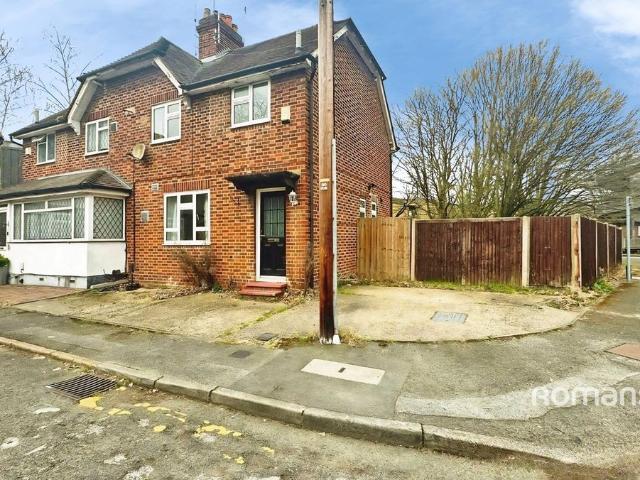 Lynch Close, Uxbridge UB8, 3 bed semi detached house to rent, £2,100 pcm | PrimeLocation