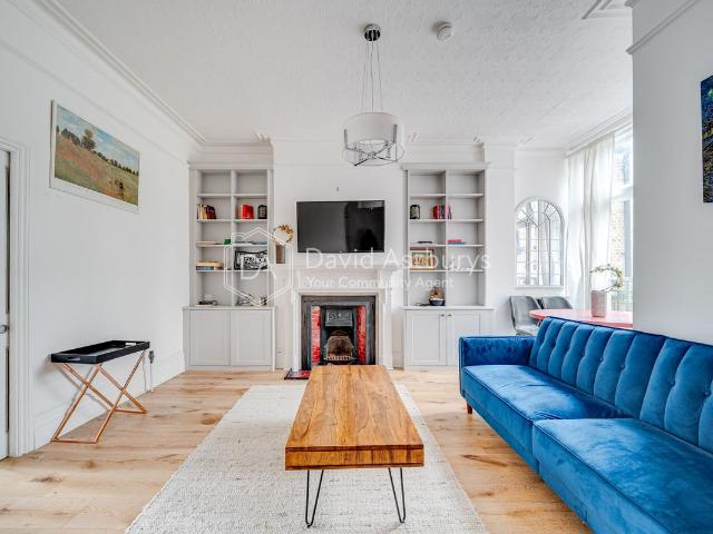 Lyncroft Gardens, West Hampstead, London NW6, 2 bed flat to rent, £3,250 pcm | PrimeLocation