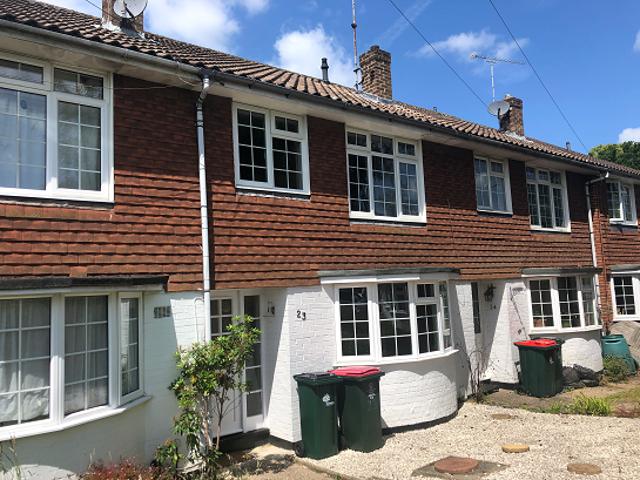 Lyndhurst Close, Crawley RH11, 3 bed property to rent, £1,800 pcm | PrimeLocation