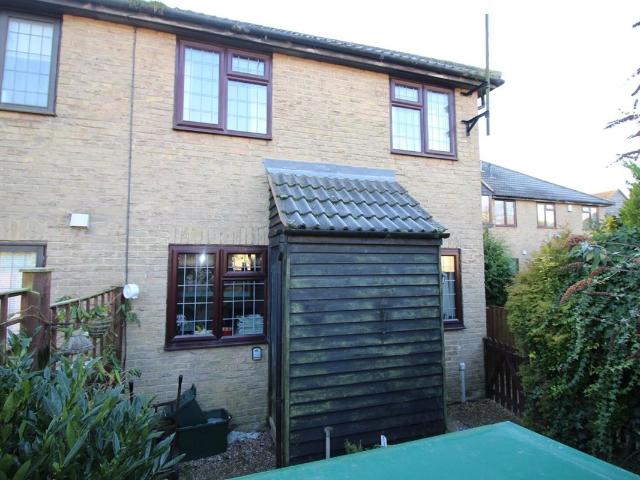 Lyndhurst Drive, Bicknacre CM3, 1 bed semi detached house to rent, £995 pcm | PrimeLocation