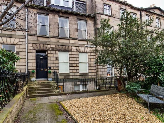 Lynedoch Place, West End, Edinburgh EH3, 3 bed flat to rent, £2,300 pcm | PrimeLocation