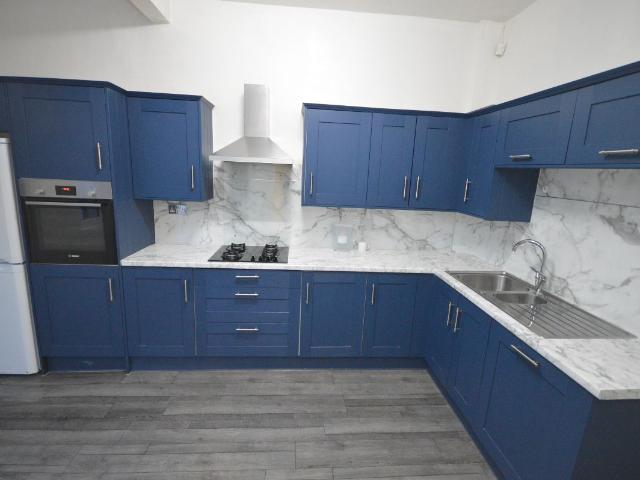 Lynford Gardens, Ilford