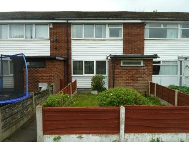 Lynmouth Court, Rainsough, Prestwich, M25 9TL, United Kingdom | 3 bed townhouse for rent #140655587 | Rentberry