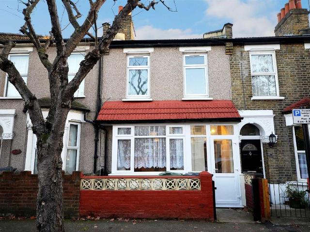 Lynmouth Road, Walthamstow, London E17, 3 bed property to rent, £2,300 pcm | PrimeLocation