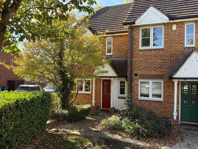 Lyon Oaks, Warfield RG42, 2 bed end terrace house to rent, £1,550 pcm | PrimeLocation