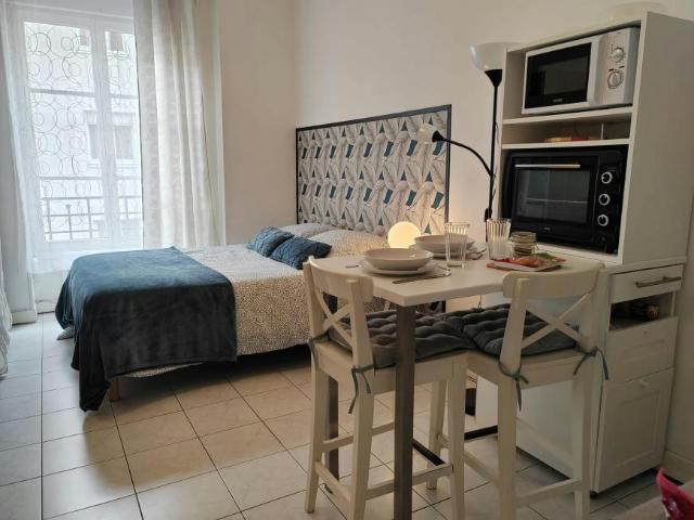 Lyon Lyon 69008 100730694