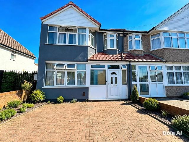Lyon Park Avenue, Wembley HA0, 4 bed end terrace house to rent, £2,650 pcm | PrimeLocation