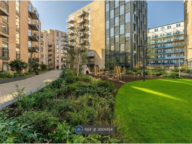 Lyon Road, Harrow HA1, 2 bed flat to rent, £2,550 pcm | PrimeLocation