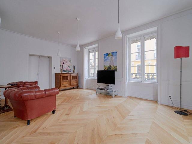 LYON 2 VICTOR HUGO T4 119 m² 3 chambres Climatisation r