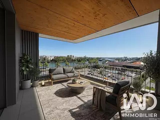 Lyon 2ème 69002 Achat / Vente appartement 4 pièces t4 parking