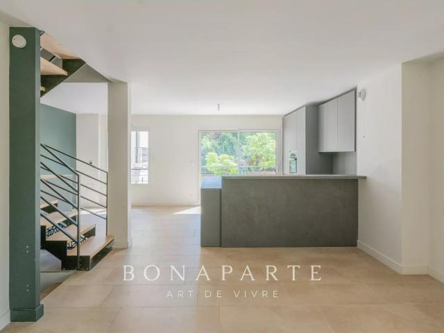 Lyon 3 Montchat Maison De Ville Familiale– 120m2 Terras. 120m² Lyon 3ème