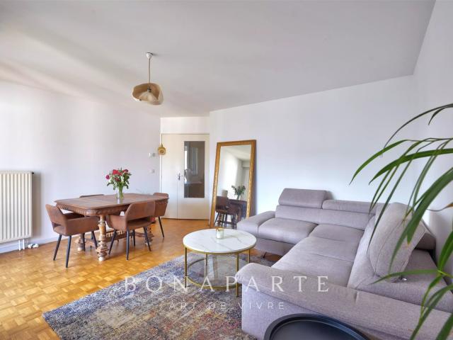 Lyon 3 / Rue Saint Antoine Appartement / 2 Chambres Dern. 67m² Lyon 3ème