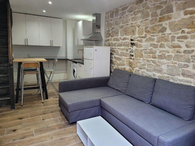 Lyon 3ème Appartement meublé T2 en duplex