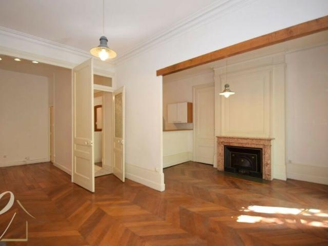 LYON 3ème SAXE GAMBETTA – Ravissant T3 de 60 m² idéalement situé