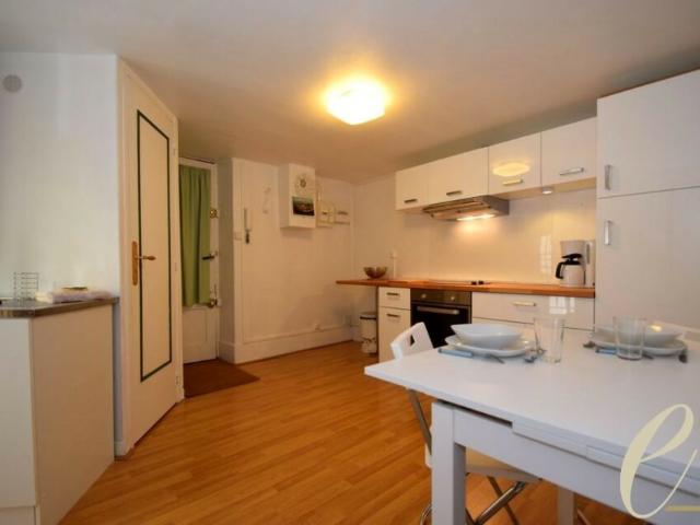 Lyon 3ème Préfecture – Joli Appartement T2 meublé de 27 m² dans immeuble haussmannien