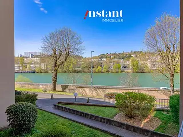Lyon 4ème 69004 Achat / Vente appartement 2 pièces t2 parking