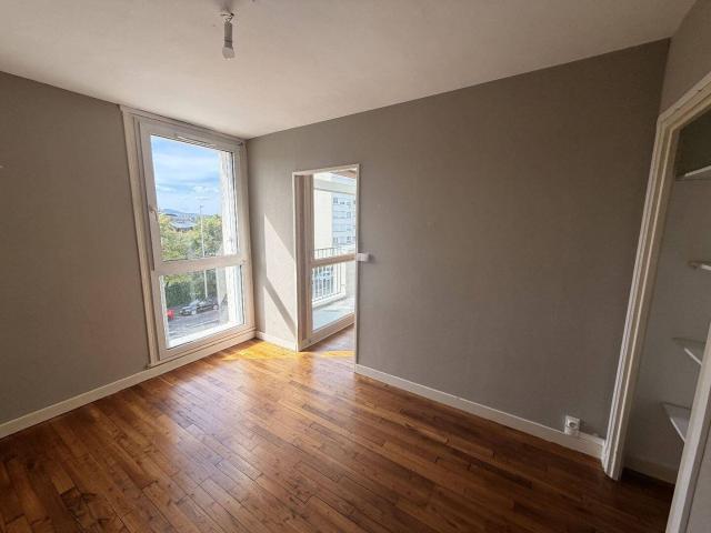 LYON 5 Appartement T5 de 81m² secteur Ménival