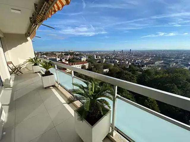 Lyon 5ème 69005 Achat / Vente appartement 3 pièces t3 au dernier étage terrasse