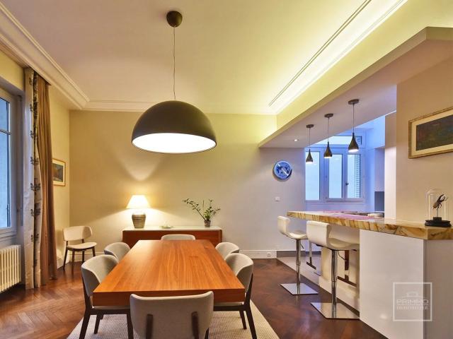 LYON 6, BD DES BELGES, ACCES DIRECT PARC,145.95m²
