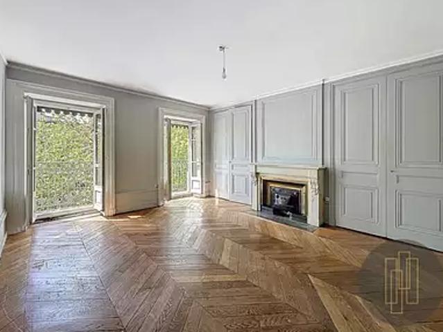 Lyon 6ème 69006 Achat / Vente appartement 4 pièces t4 au dernier étage cave