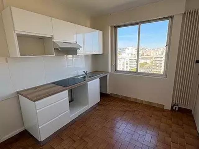 Lyon 6ème 69006 Location appartement 3 pièces t3 cave balcon