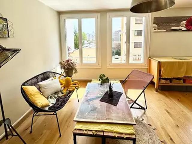 Lyon 7ème 69007 Achat / Vente appartement 3 pièces t3 cave
