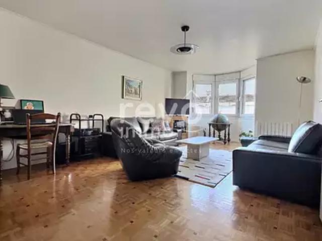 Lyon 7ème 69007 Achat / Vente appartement 3 pièces t3 balcon
