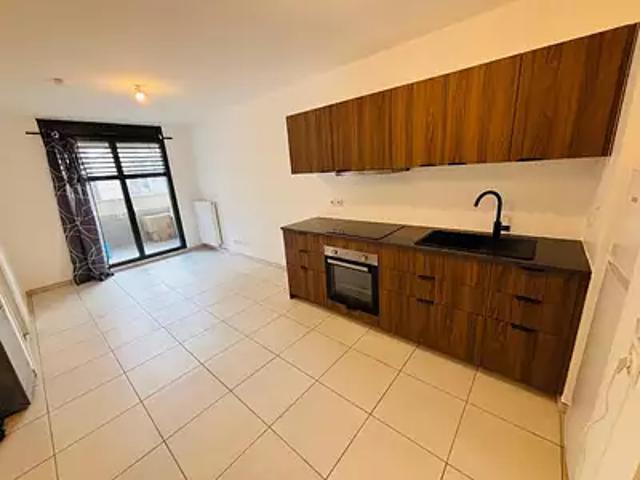 Lyon 7ème 69007 Achat / Vente appartement 2 pièces t2 balcon