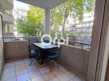 Lyon 7ème 69007 Achat / Vente appartement 2 pièces t2 balcon
