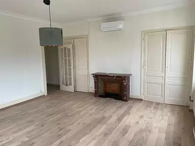Lyon 7ème 69007 Location appartement 3 pièces t3