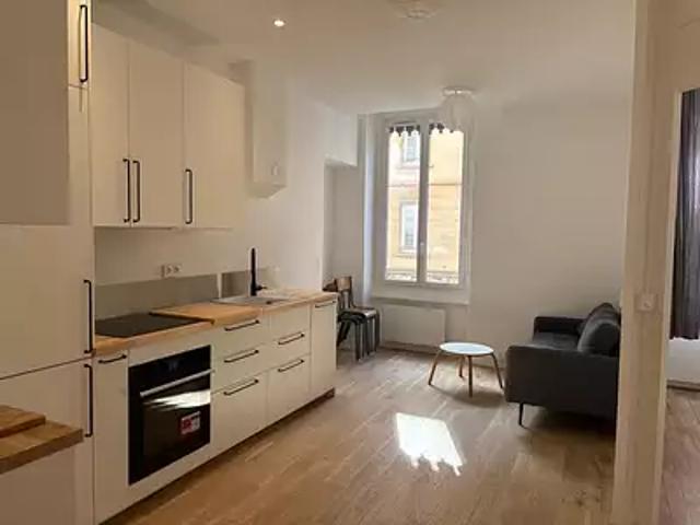 Lyon 7ème 69007 Location appartement 2 pièces t2