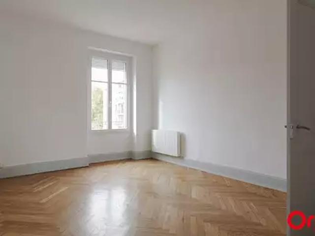 Lyon 7ème 69007 Location appartement 2 pièces t2 cave