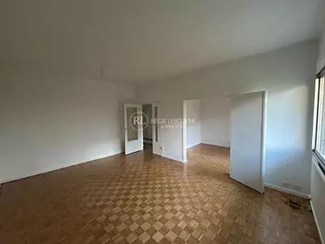 Lyon 7ème 69007 Location appartement 4 pièces t4 au dernier étage