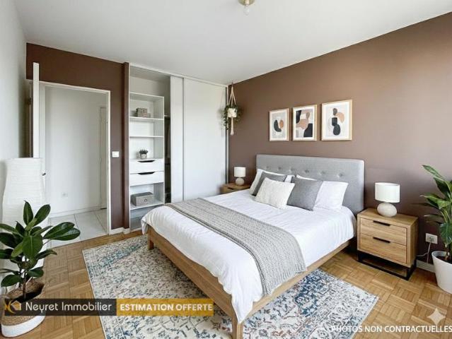 Lyon 8 Quartier Bachut T3 lumineux avec balcon et garage