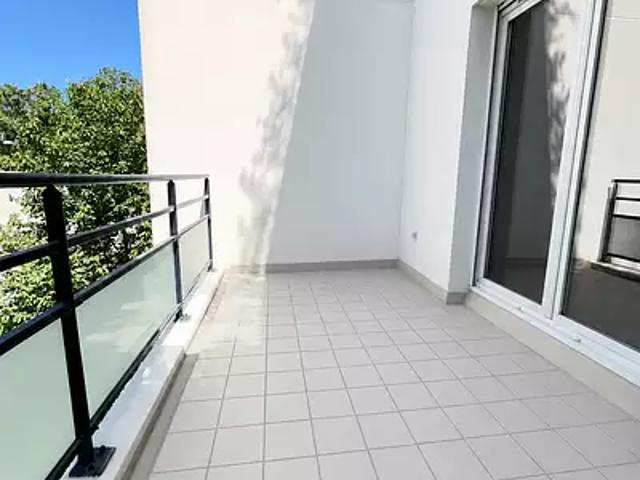 Lyon 8ème 69008 Achat / Vente appartement 3 pièces t3