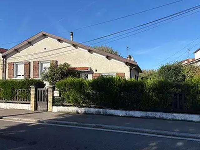 Lyon 8ème 69008 Achat / Vente maison 6 pièces t6 au dernier étage