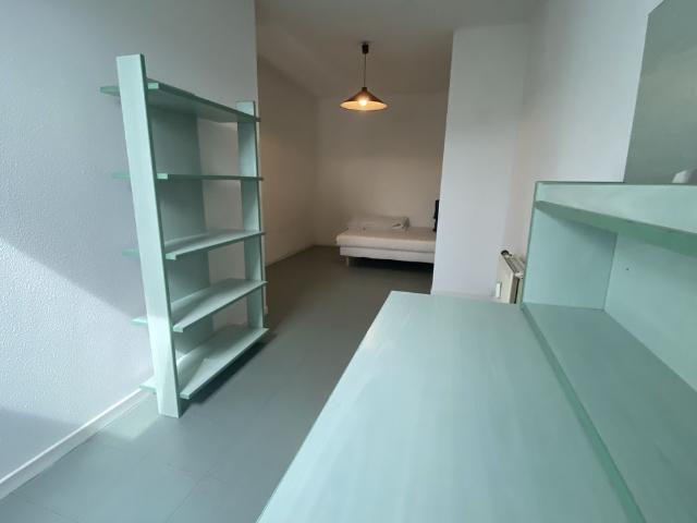 LYON 9 T1 MEUBLE