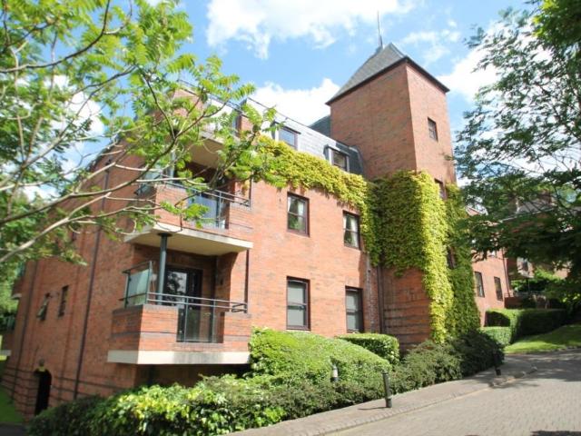 Lychgate Manor, Roxborough Park, London, HA1 3BE, United Kingdom | 2 bed apartment for rent #138932951 | Rentberry