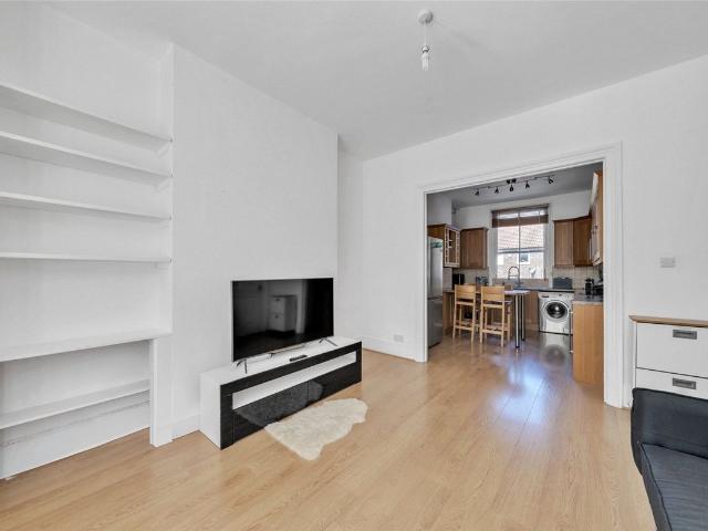 Lydford Road, London W9, 3 bed flat to rent, £3,445 pcm | PrimeLocation