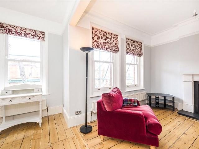 Lydhurst Avenue, London SW2, 2 bed terraced house to rent, £2,275 pcm | PrimeLocation