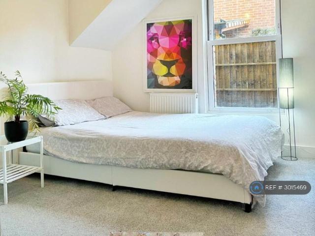 Lydhurst Avenue, London, SW2 2 bed end of terrace house to rent £2,200 pcm £508 pw
