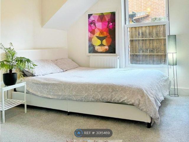 Lydhurst Avenue, London SW2, 2 bed end terrace house to rent, £2,200 pcm | PrimeLocation